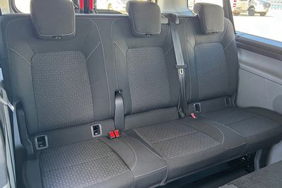 Ford Transit Custom Kombi M1 320 L2H1 Trend A8