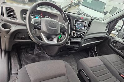 Iveco Daily 35S18 L3H2 Hi-Matic