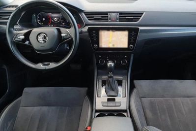 Skoda Superb 2.0 TDI Style DSG