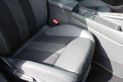 Peugeot 308 GT Exclusive EAT8 1.5 BlueHDi
