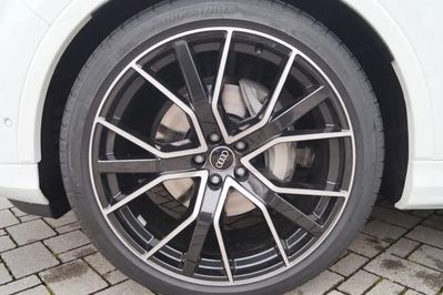 Audi Q7 50 TDI quattro S Line