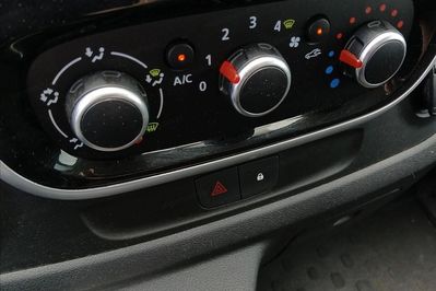 Renault Trafic dCi L2H1 Pack Clim