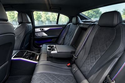 BMW Seria 8 M8