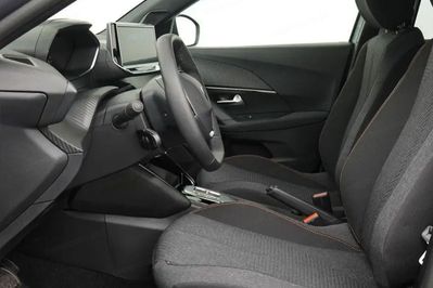 Peugeot 2008 Business e-DCS6 1.2 PureTech mHEV