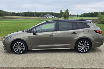 Toyota Corolla 1.8 Hybrid Selection