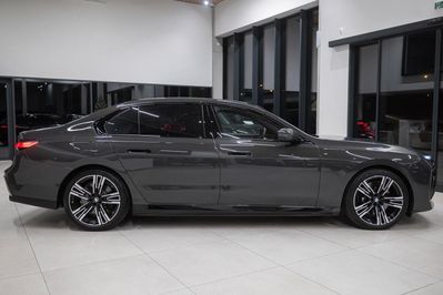 BMW Seria 7 740d xDrive M Sport