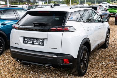 Peugeot 2008 Allure e-DCS 1.2 mHEV