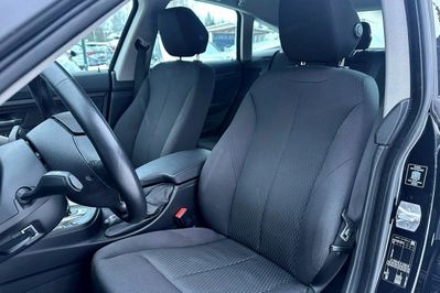 BMW Seria 3 Gran Turismo 320i Advantage