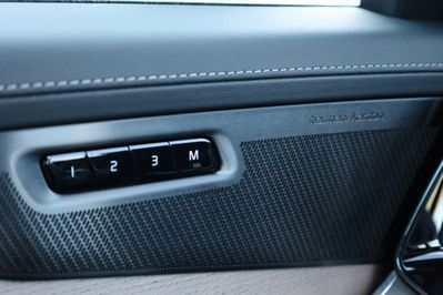 Volvo XC90 T8 AWD Plug-In Hybrid Plus Bright 7os