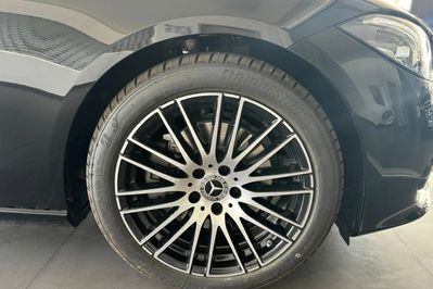 Mercedes Klasa C 200 d Avantgarde