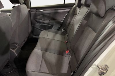 Volkswagen Golf 1.0 TSI