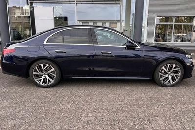 Mercedes E Klasa 220 d  4-Matic Avantgarde
