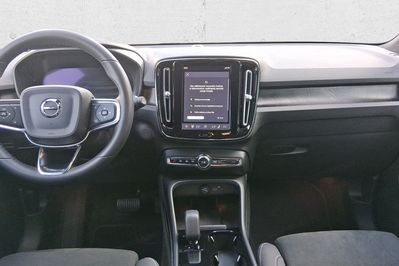 Volvo XC40 82kWh Recharge Twin AWD Plus aut