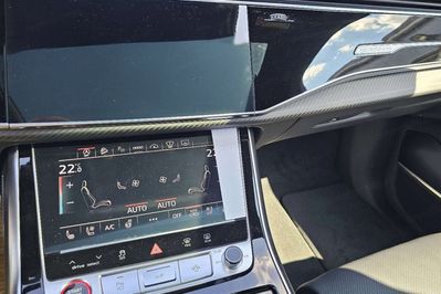 Audi Q7 50 TDI quattro S Line