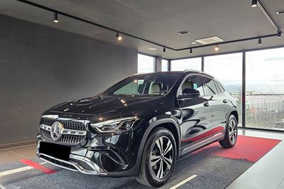 Mercedes GLA 200 Progressive