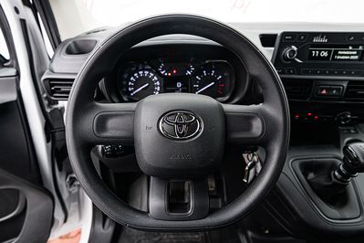 Toyota Proace City L2H1 Zabudowa Brygadowa