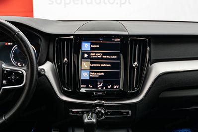Volvo XC60 D4 R-Design
