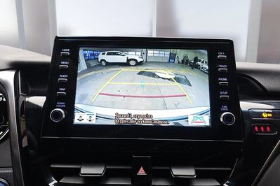 Toyota Camry 2.5 Hybrid Prestige