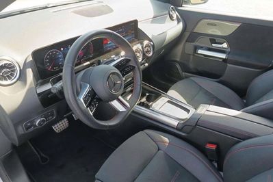 Mercedes GLA 200 mHEV AMG Line 7G-DCT