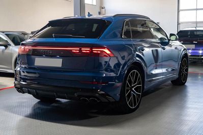 Audi Q8 SQ8 TFSI quattro