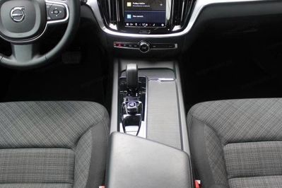 Volvo V60 B4 D Momentum