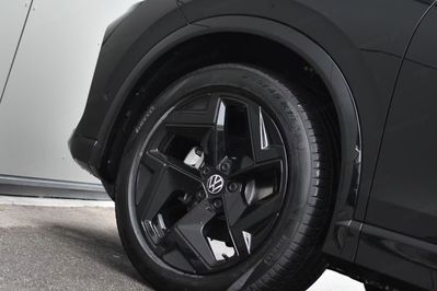 Volkswagen Tiguan R-Line Plus 1.5 eTSI DSG