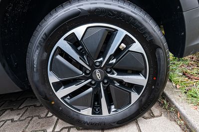 Chery Tiggo 4 Prestige 1.5 T-GDI HEV DHT