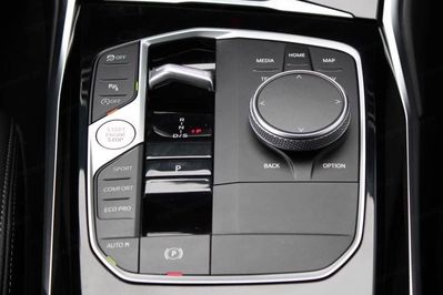 BMW Seria 3 320i xDrive