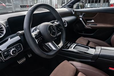 Mercedes CLA 200 AMG Line