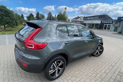 Volvo XC40 B3 Plus Dark