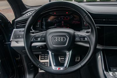 Audi Q7 50 TDI quattro S Line