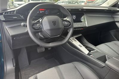 Peugeot 408 Allure 1.2 PureTech mHEV e-DSC6