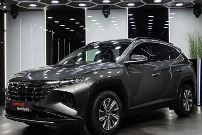 Hyundai Tucson 1.6 T-GDi HEV Executive 4WD