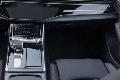 Audi Q7 SQ7 TFSI quattro