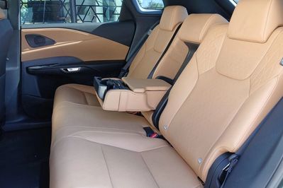 Lexus RX 450h+ Prestige
