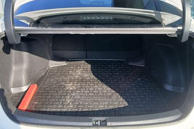 Toyota Corolla 1.8 Hybrid Style