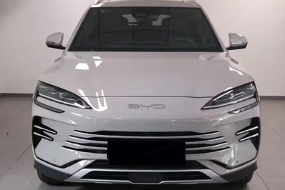 BYD Seal U DM-i  Design AWD