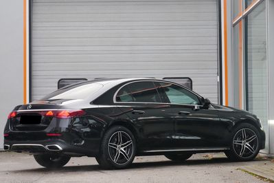 Mercedes E Klasa 200 4-Matic AMG