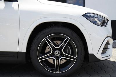 Mercedes GLA 220 4-Matic AMG Line