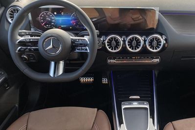 Mercedes GLA 220 4-Matic AMG Line