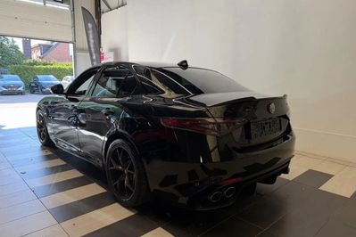 Alfa Romeo Giulia 2.9 Bi Turbo V6 Quadrifoglio