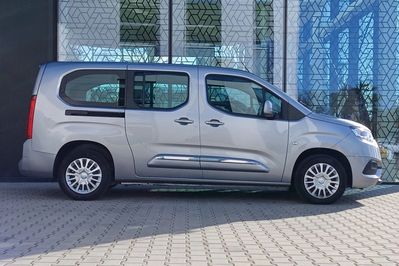 Toyota Proace City Verso Long L2H1 Business
