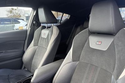 Toyota C-HR GR Sport 2.0 Hybrid