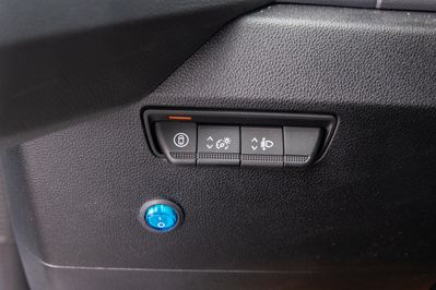 Renault Master L3 Zabudowa 8EP + Tył spanie