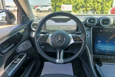 Mercedes Klasa C 300 4MATIC AMG Line