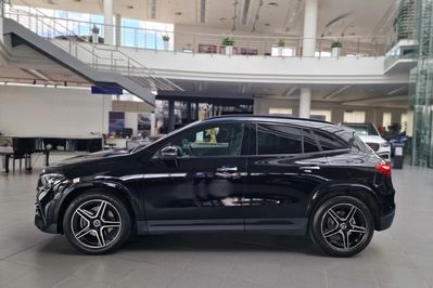 Mercedes GLA 200 AMG Line