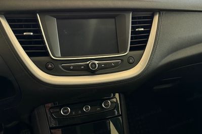 Opel Grandland X 1.2 T GPF Edition Business S&S