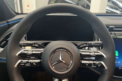 Mercedes Klasa E 220 d  4-Matic AMG