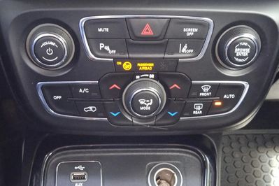 Jeep Compass 1.4 TMair Night Eagle FWD S&S