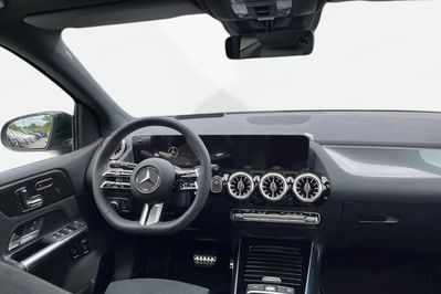 Mercedes Klasa B 250 e AMG Line